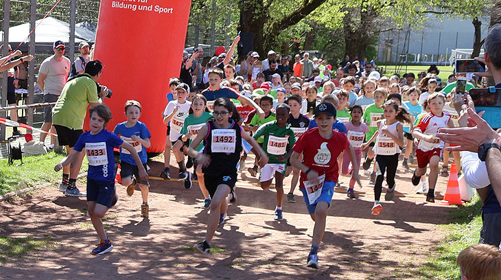 37. Forstenrieder Volkslauf 2024 am 13.04.2024 Start Kinder 1,4 km Lauf (©Foto: Martin Schmitz)